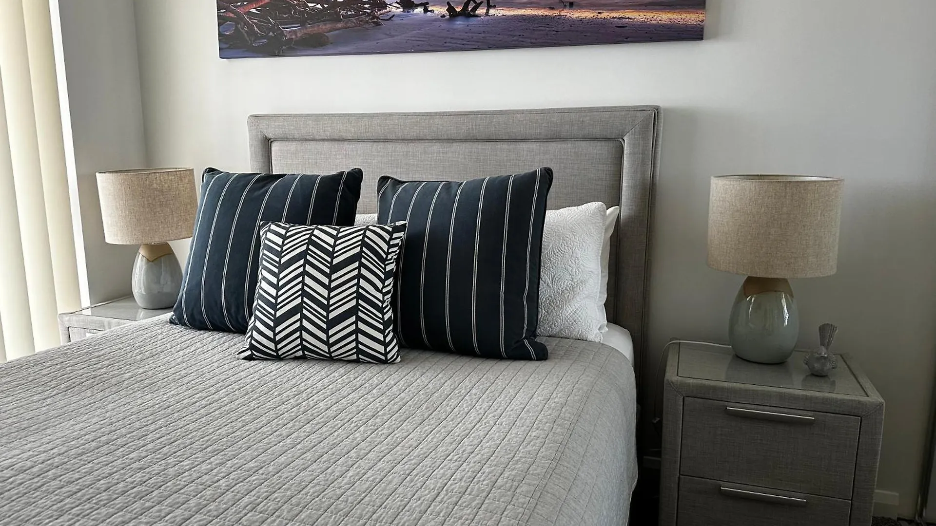 Broadwater Parklands Paradise-One & Two Bedroom Apartments Gold Coast